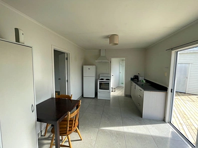 One Bedroom Furnished Cottage on Kerikeri Road