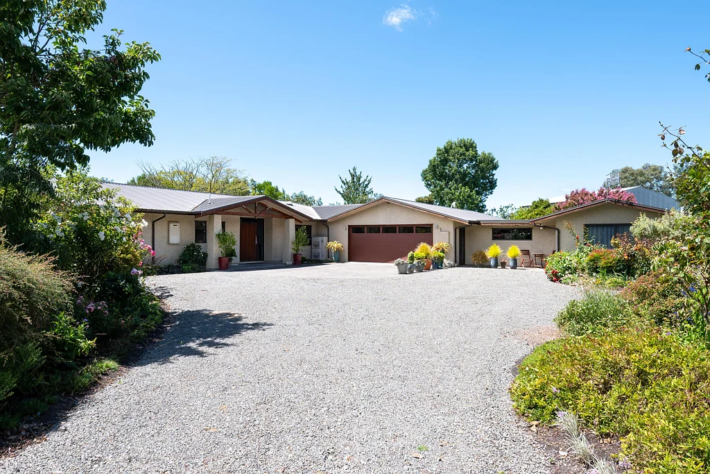 Twyford An Incredibly Stylish Home