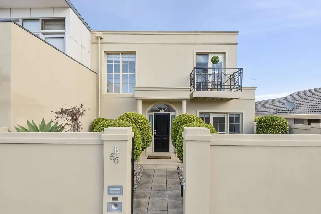 Private Inner City Living