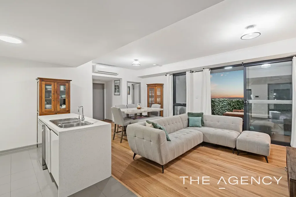 Cannington 2房  Contemporary Living & Sunset Views in the Heart of Cannington
