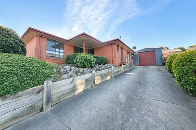 10 Silverback Place, Leongatha, VIC 3953, 4 slaapkamers, 2 badkamers, House