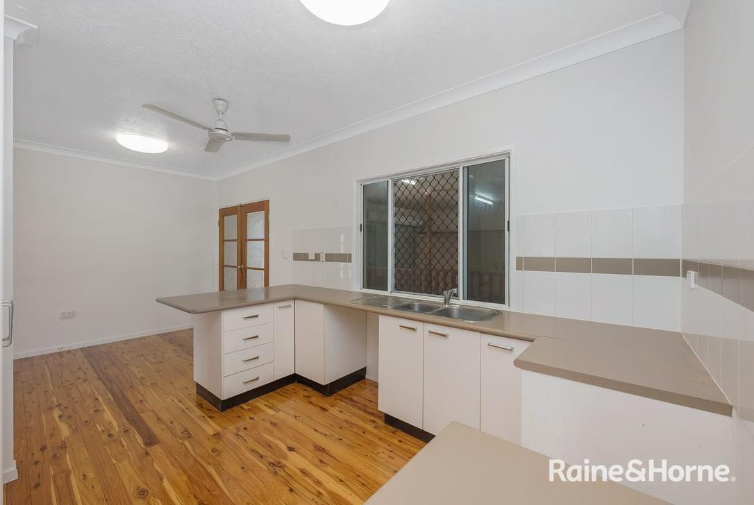 37 CONSTANCE DR, KELSO QLD 4815, 0 Kuwarto, 0 Banyo, House