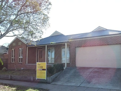 77 Aylmer Road, Lynbrook, VIC 3975, 3房, 2浴, House