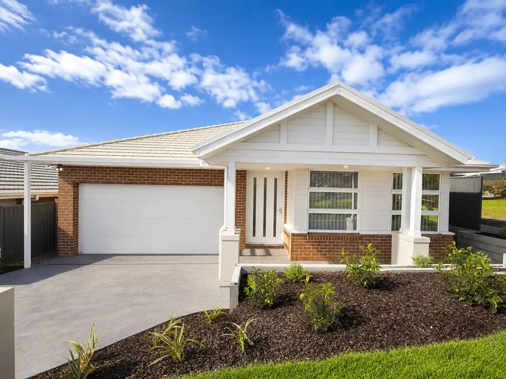 Brand-New Everyday Homes Family Home in the Panorama Estate