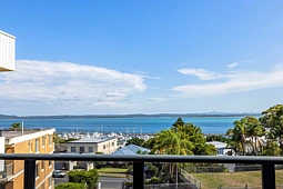 12/1 Donald Street, Nelson Bay