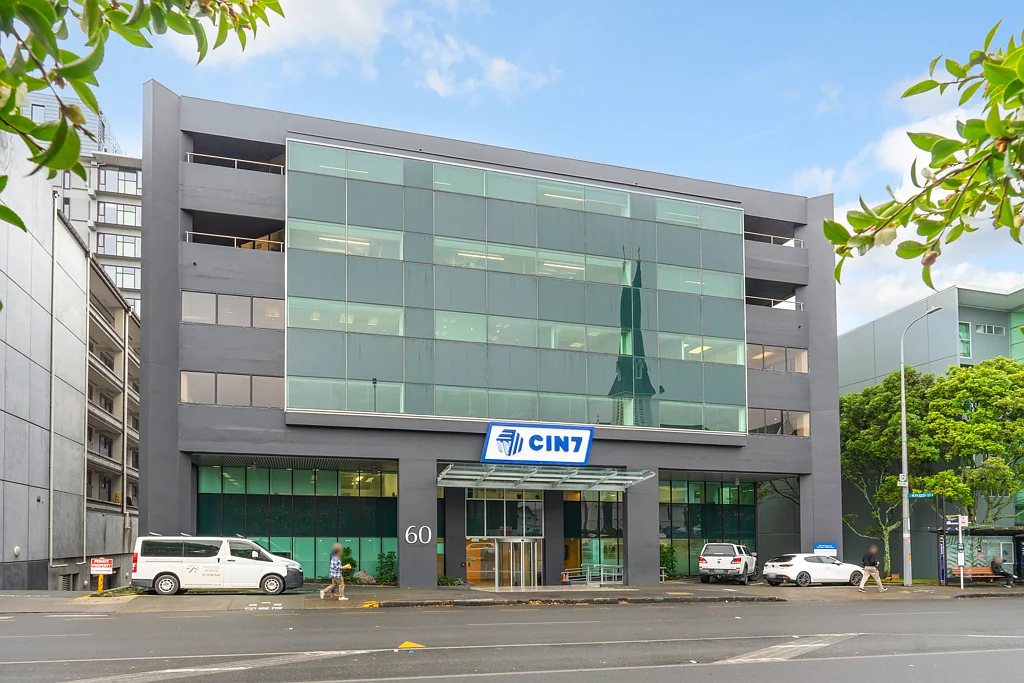 Grafton Elevated Grafton full floor