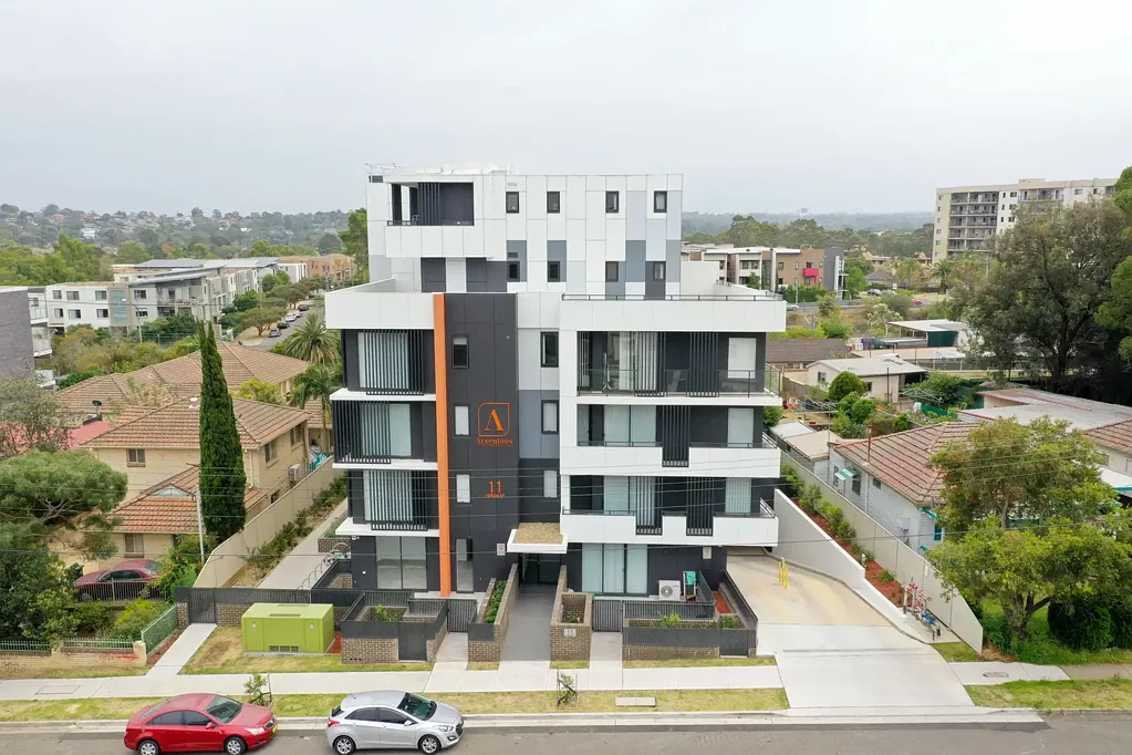 INSPECTION CANCELLED - DEPOSIT TAKEN! Ultra modern three-bedroom apartment in an ideal location