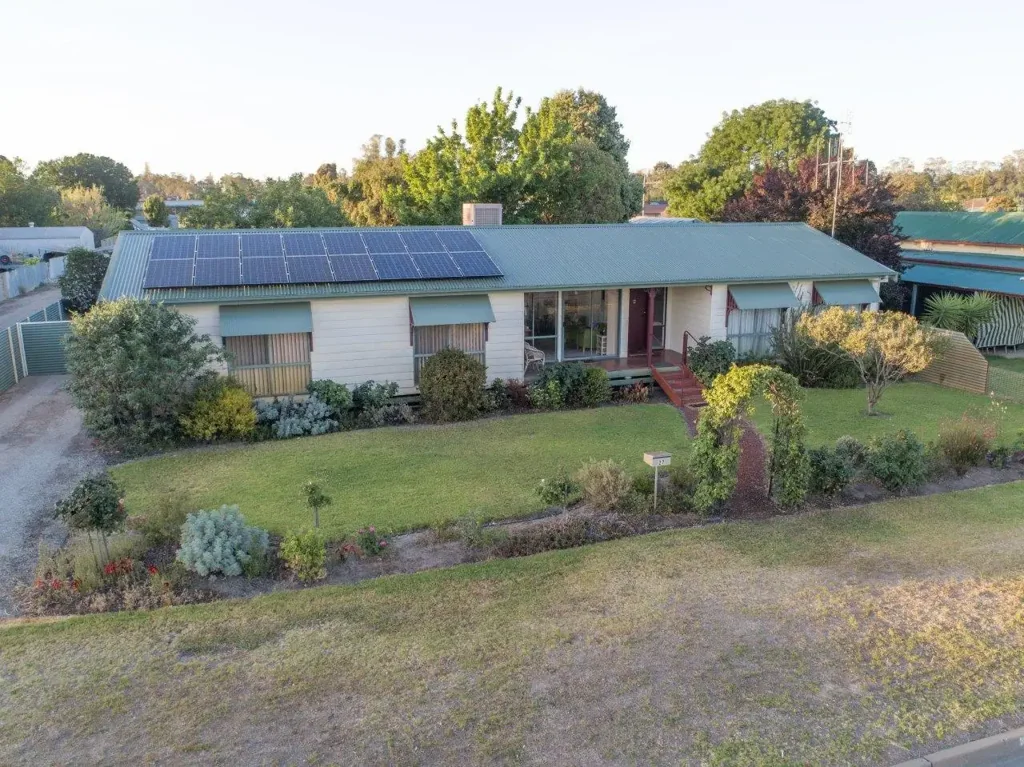 27 Gonn St, Barham, NSW 2732