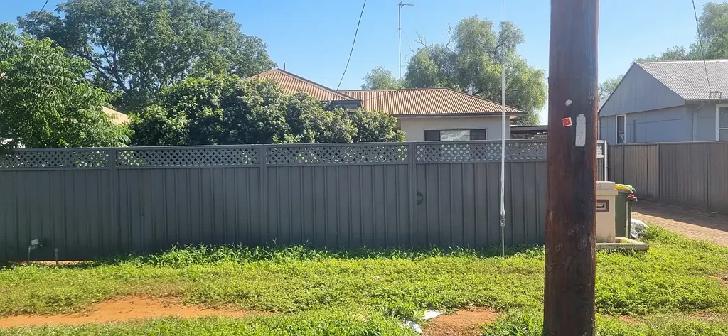 Furnished, centrally located unit