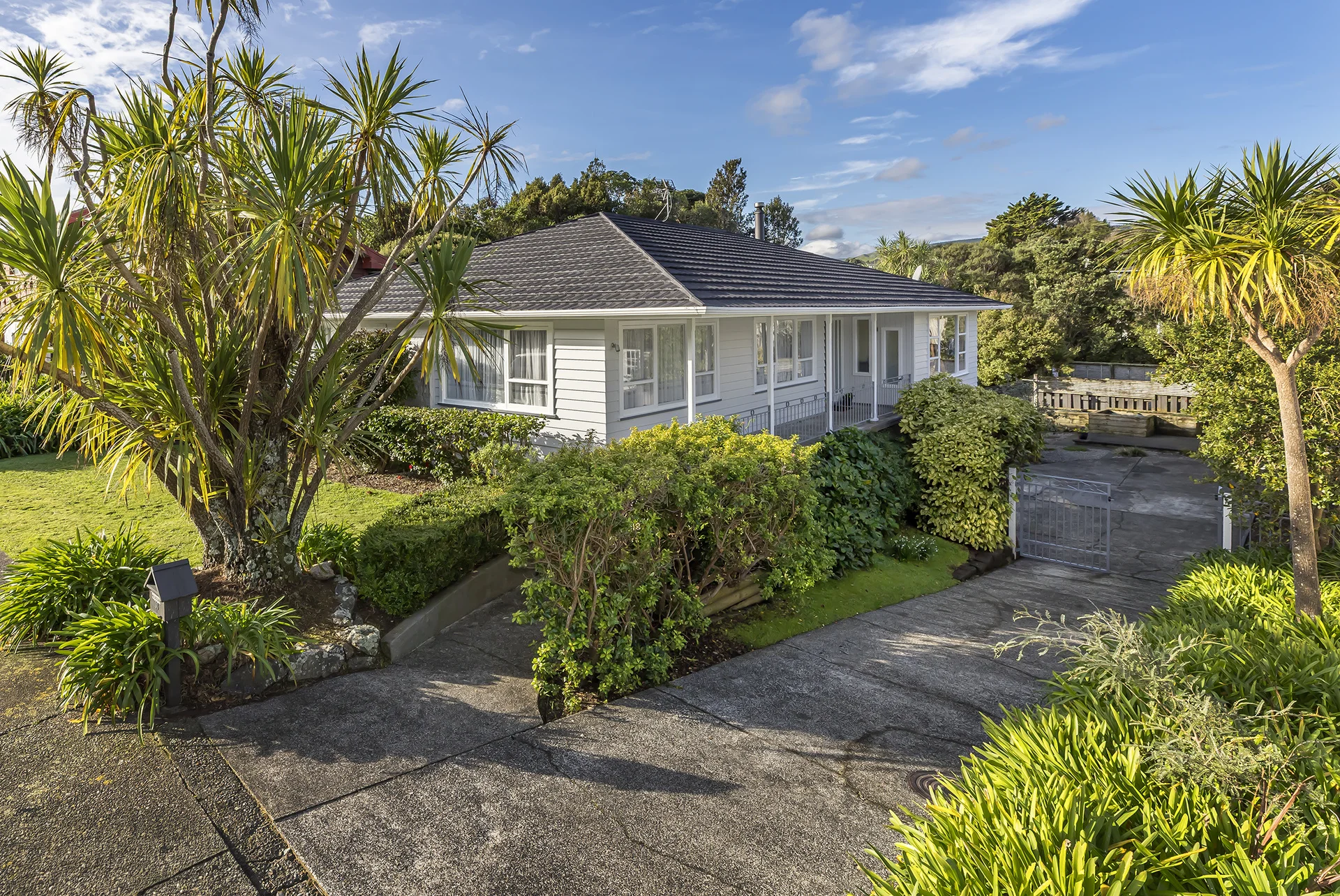 Tawa 4Kwarto Space, Comfort - Redwood Location