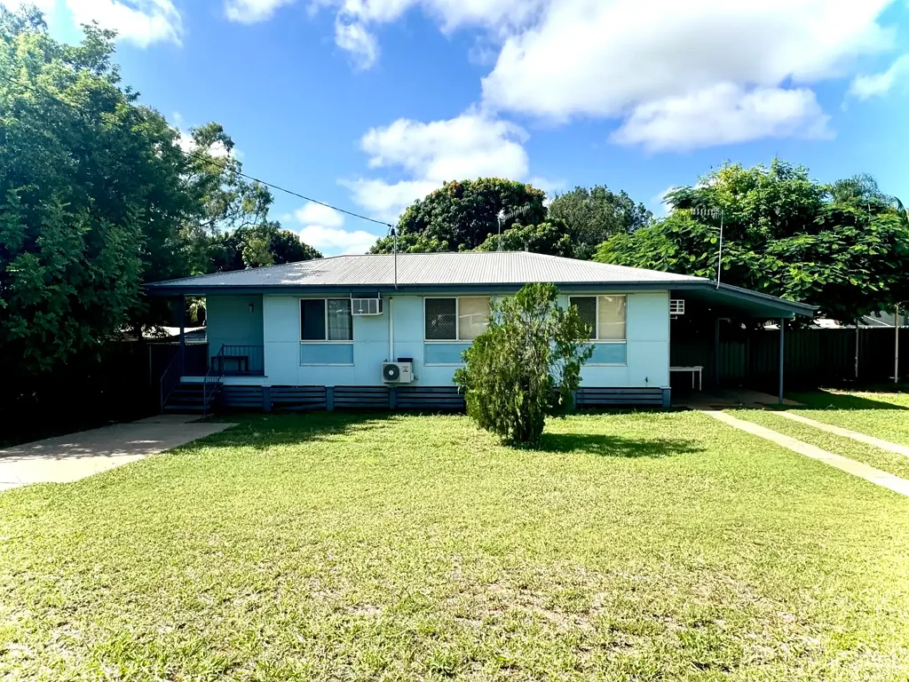 86 MILLS Avenue, Moranbah, QLD 4744