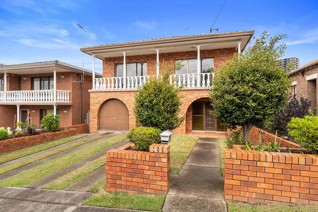 41 Cronulla Street, Carlton, NSW 2218