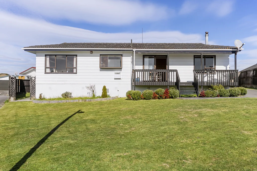 21 Maracas Crescent, Grenada Village, Wellington