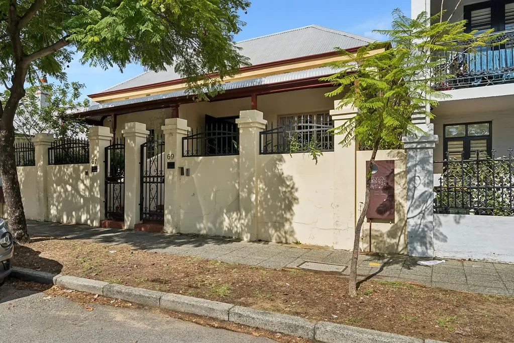 East Perth 2房  Character, Charm & City Convenience