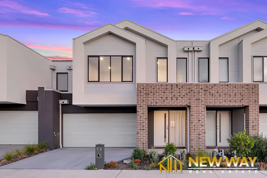 12 divine st, Beveridge, VIC 3753