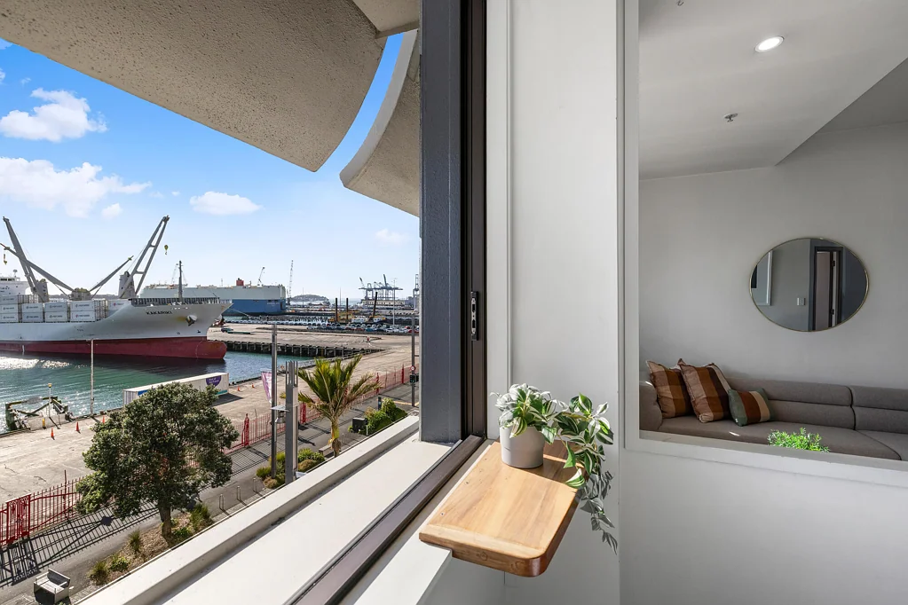 Auckland Central 1房  Own Freehold on the Waterfront | Solid & Quiet
