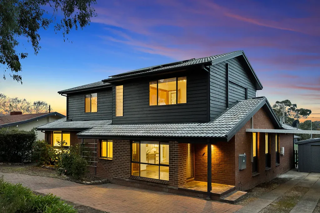 12 Fossey Street, Holder, ACT 2611