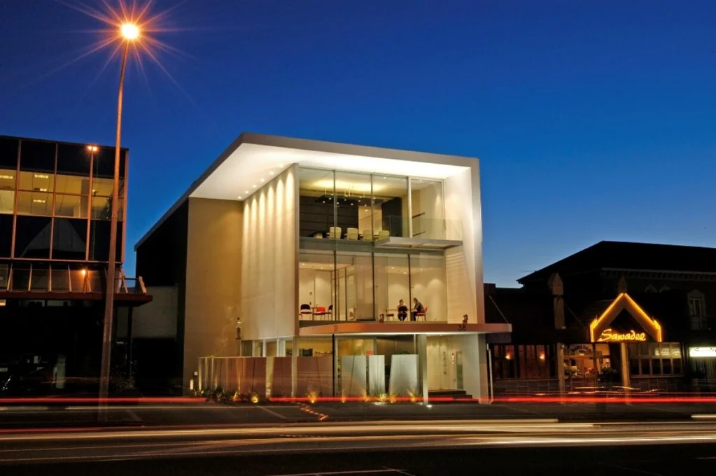 Ponsonby Standalone Ponsonby Brilliance