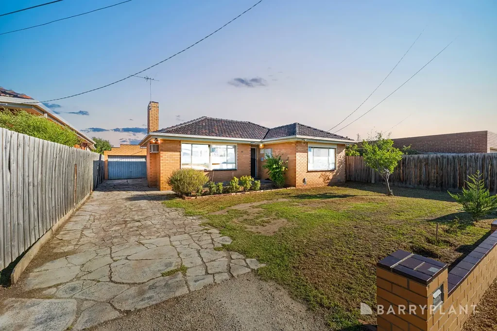 19 Murray Street, St Albans, VIC 3021