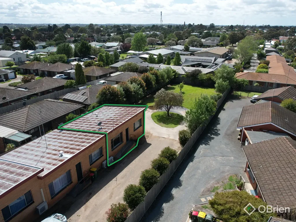 Bairnsdale 2 Bedroom Privately positioned on Day Street