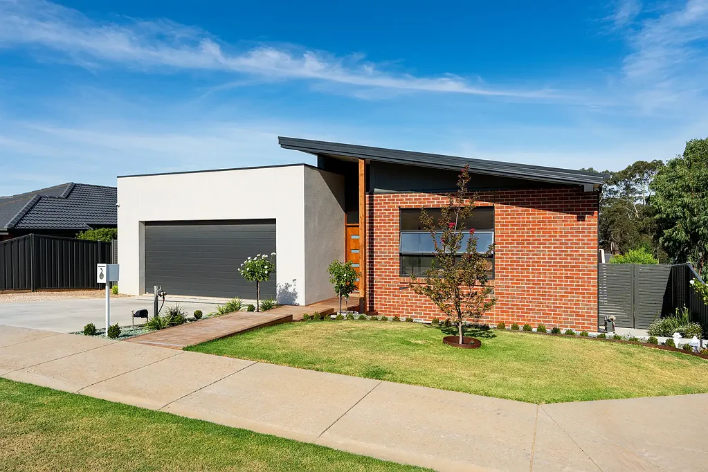 5 Jarrod Drive, Mckenzie Hill, VIC 3451