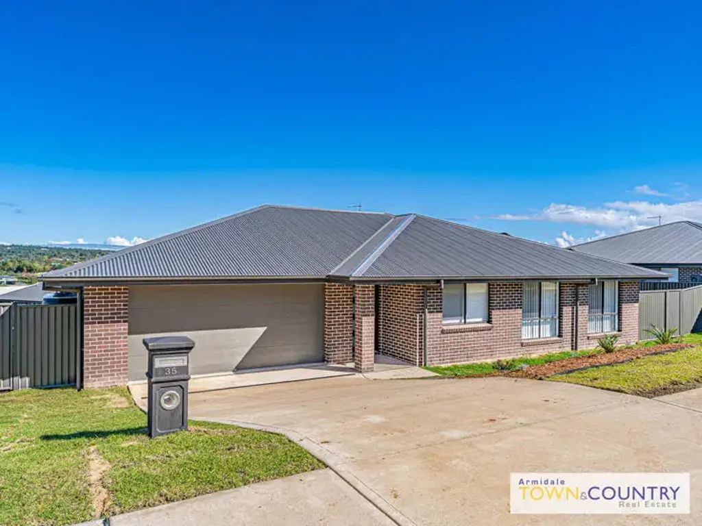 Stylish & Spacious family home