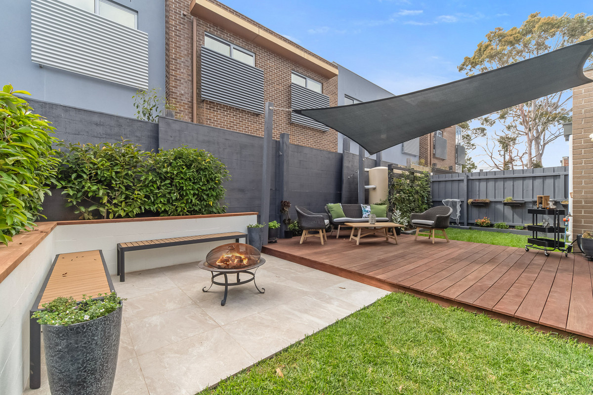 14 SANCTUARY DR, CARRUM DOWNS VIC 3201, 0 Kuwarto, 0 Banyo, Townhouse