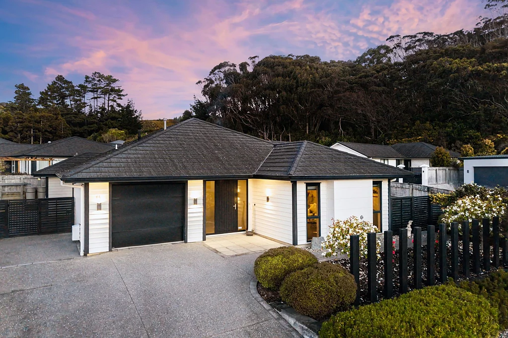 Whitby 3 Slaapkamer Family-Friendly, Future-Ready - Auction