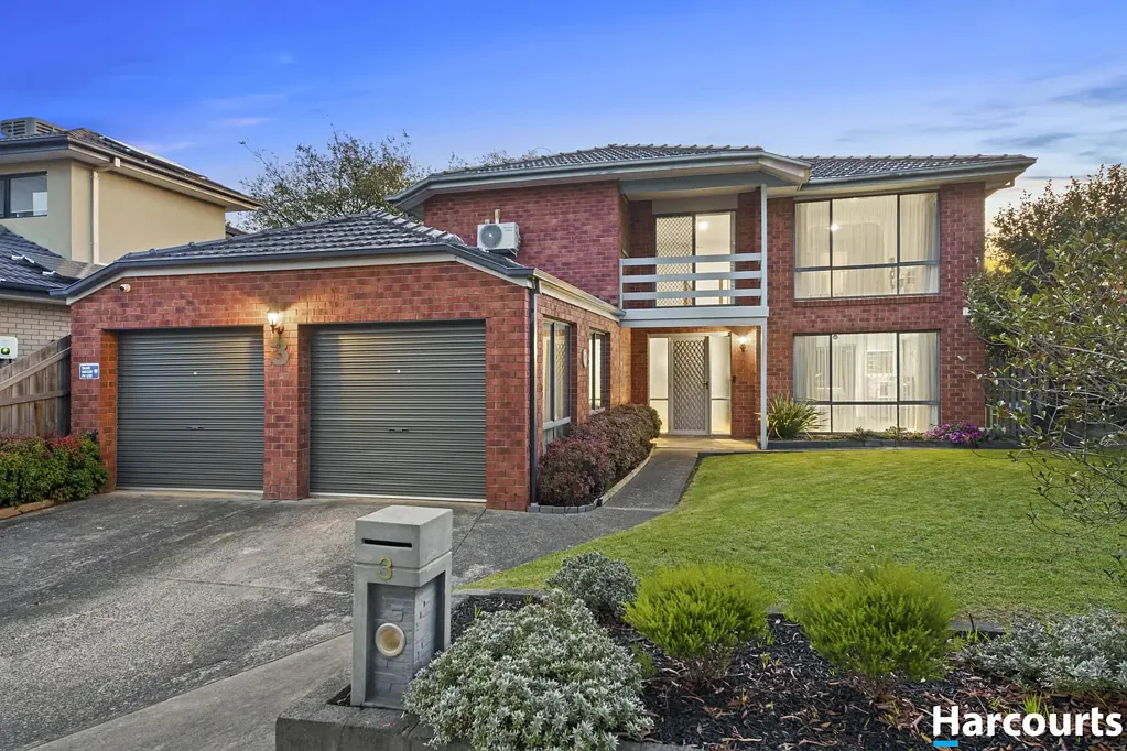 Rowville 4房 4卧书房奢居 Caesarstone厨房 挡水板不锈钢电器 折叠门通户外 遮阳百叶 低维护后院 主卧带独卫露台 全屋地暖 空调太阳能 购物中心近便 交通学校便利 Entertain in Style