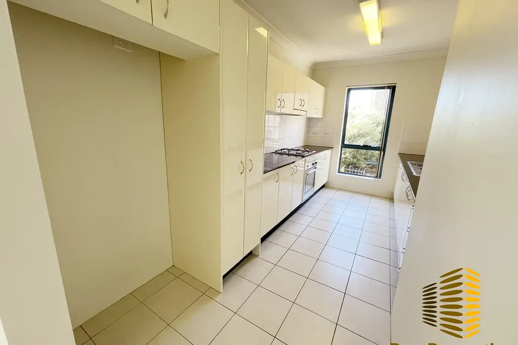 Modern 2-Bedroom Apartment with Parking in Prime Hurstville Location