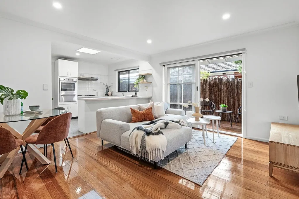 Moonee Ponds 2침실 Light filled sanctuary with its own private garden
