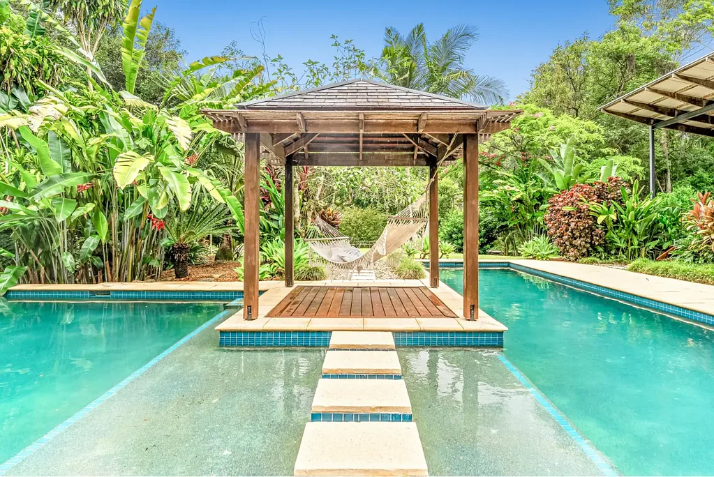Eumundi 6房  PRIVATE RETREAT WITH RESORT-STYLE POOL AND TWO-BEDROOM SECOND DWELLING