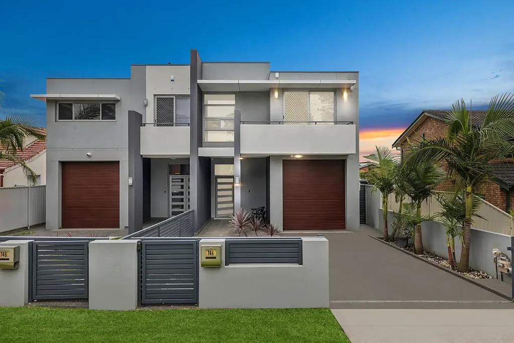 Condell Park 4chambre Exquisite turnkey residence in convenient pocket