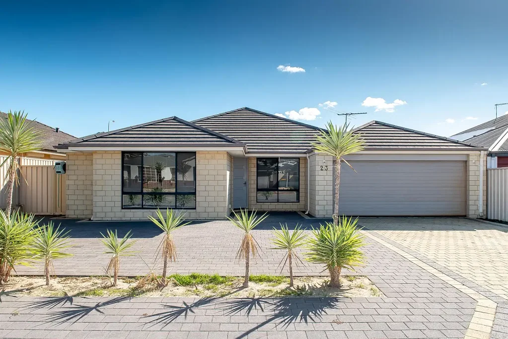 FAMILY HOME AVAILABLE SOON