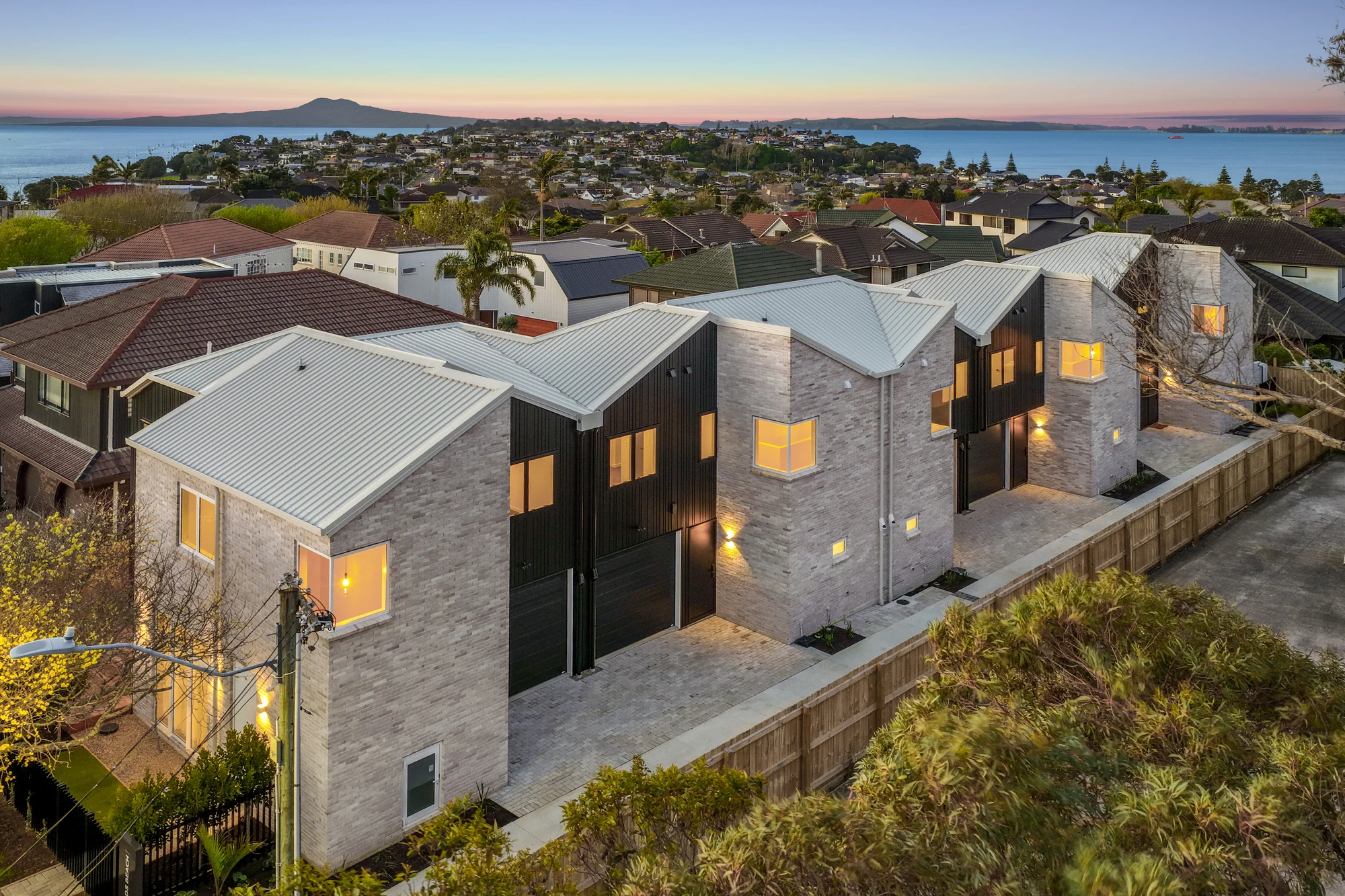 Bucklands Beach 4Zimmer Standalone. Brand-New. Built for Family Living.