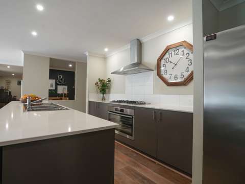 Ellenbrook 4 Bedroom BEST IN ITS CLASS EX-DISLAY HOME