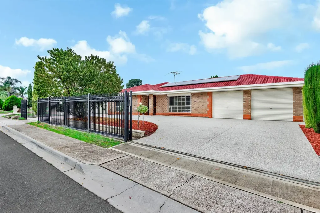 Craigmore 4房  California Dreamin�- 4 Bedroom, 2 Bathroom Family Home