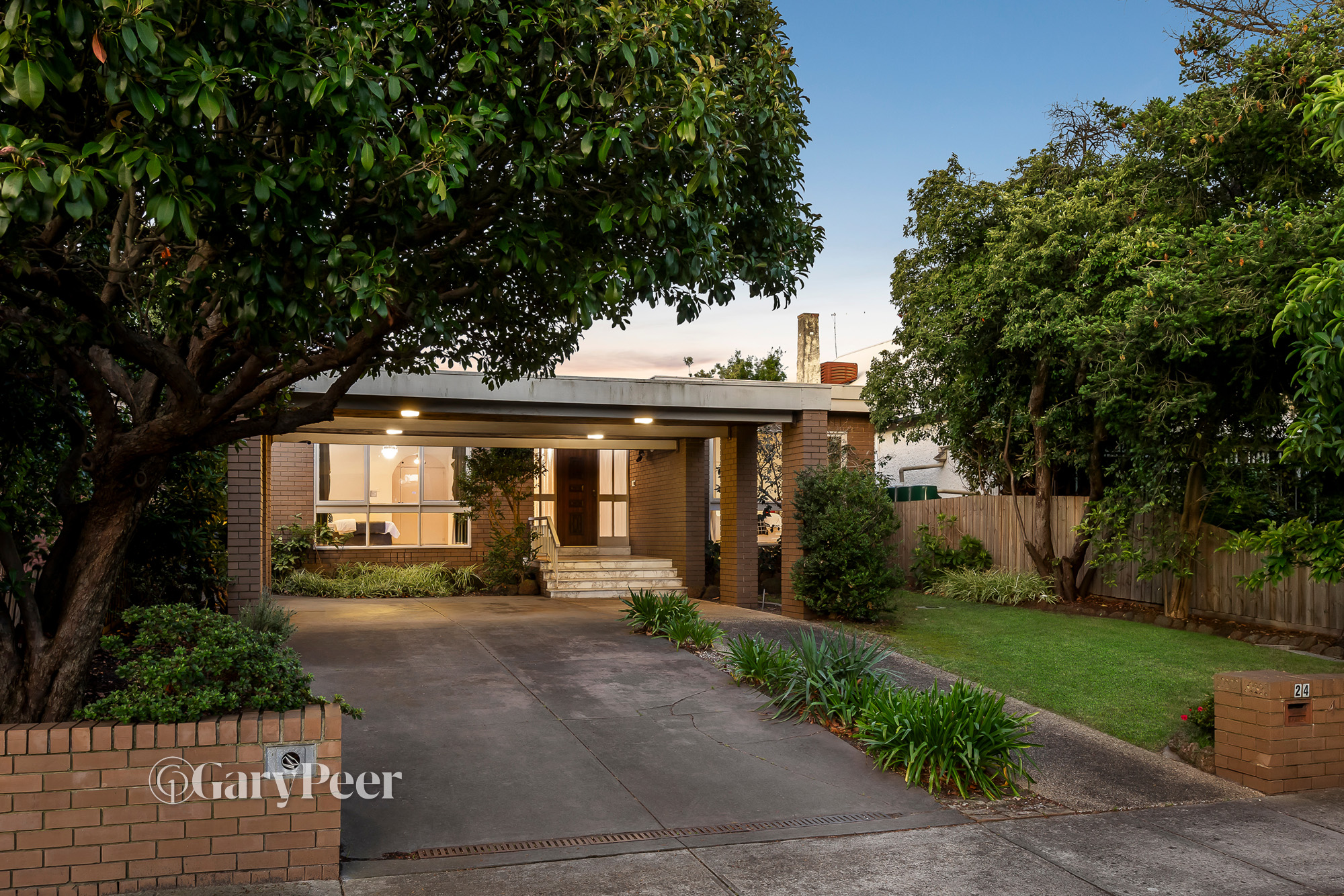 24 WANDA RD, CAULFIELD NORTH VIC 3161, 0部屋, 0バスルーム, House