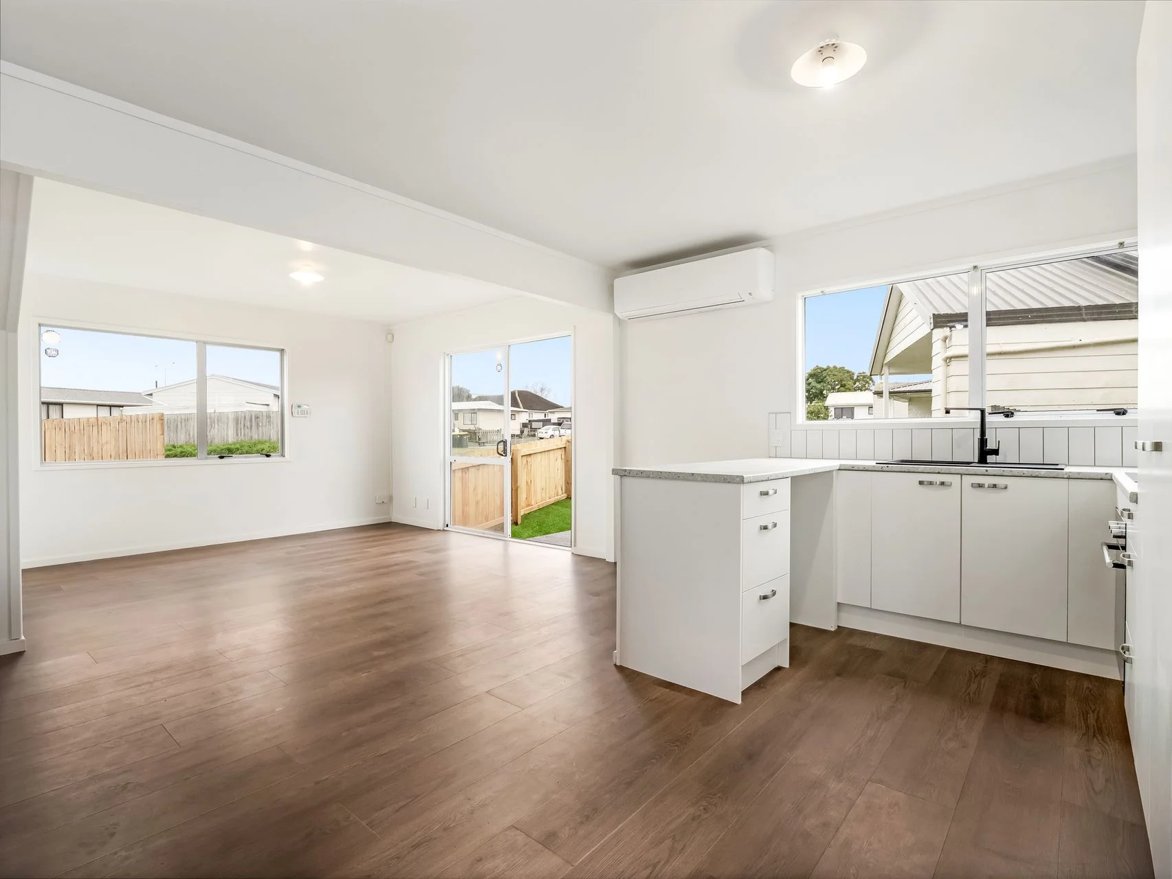 1/24 Solveig Place, Randwick Park, Manukau City, Auckland, 3 Bedrooms, 1 Bathrooms, House