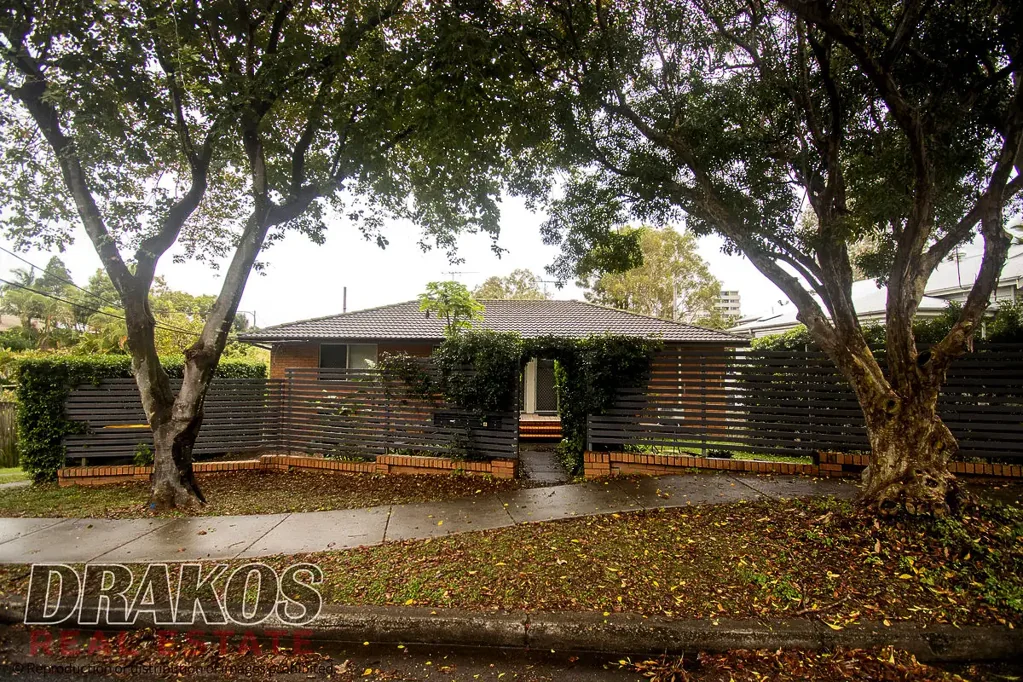 2/145 Gray Rd, Hill End