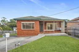 14 JACKSON AVE, Warrawong