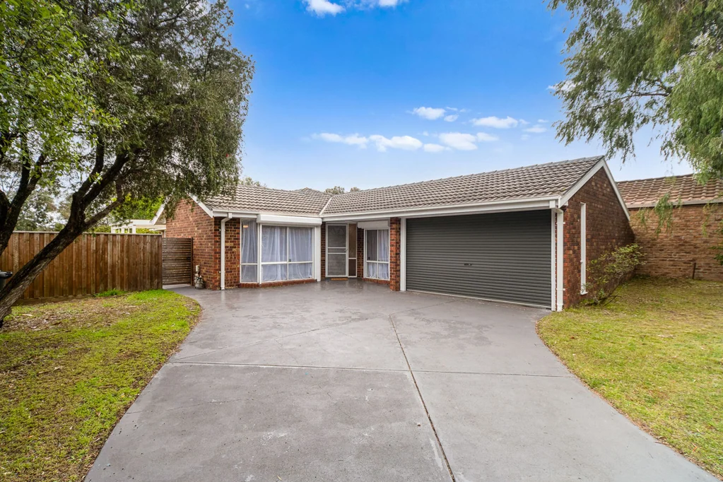 121 Aquarius Drive, Frankston, VIC 3199