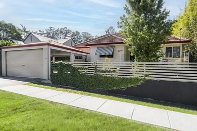 Indooroopilly 3कमरा Cute & Cosy Cottage in a Quiet, Convenient Location
