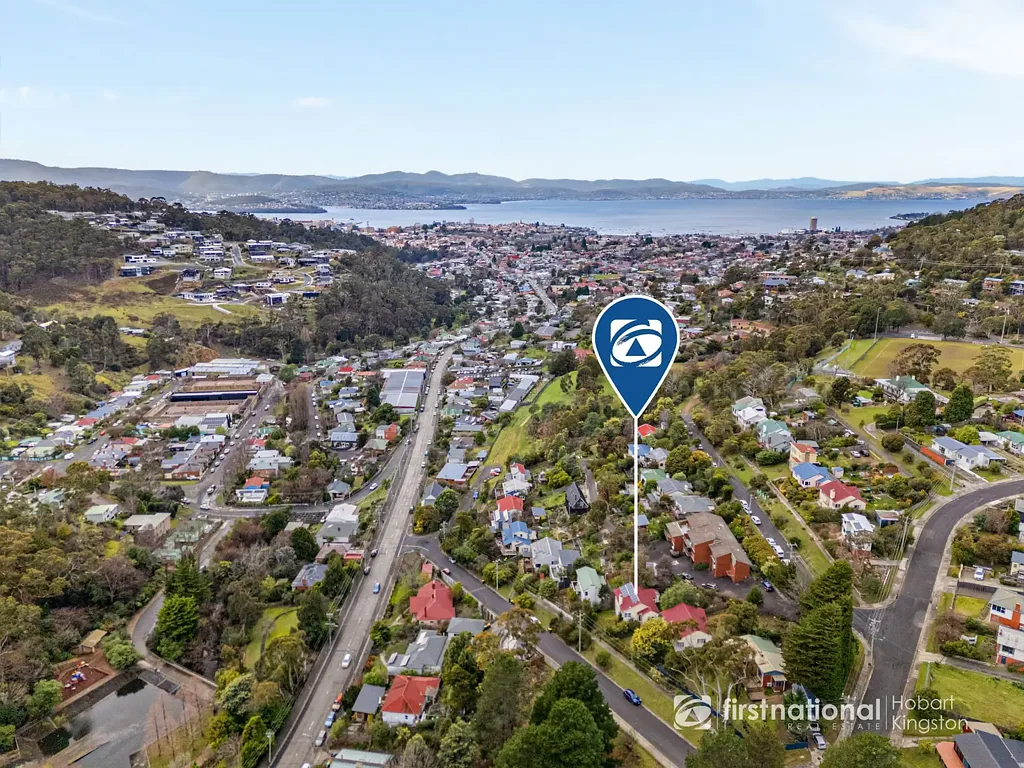 South Hobart 3Zimmer Character, Sunshine and Opportunity in the Heart of South Hobart
