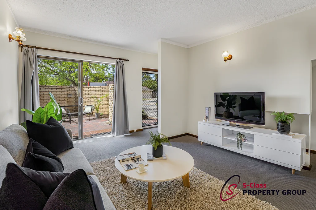 2/5 Cale Street, Como, WA 6152
