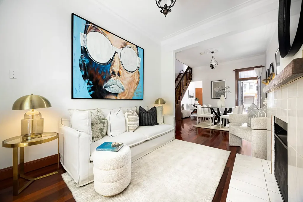 Bondi Junction 3कमरा Victorian Elegance, Northerly Sunshine And Standout Convenience, First Time Offered in Over 40 Years