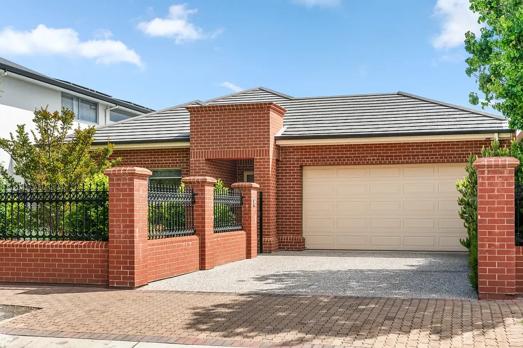 Walkerville 4Kwarto Press play on next-level living in Walkerville's coveted heart