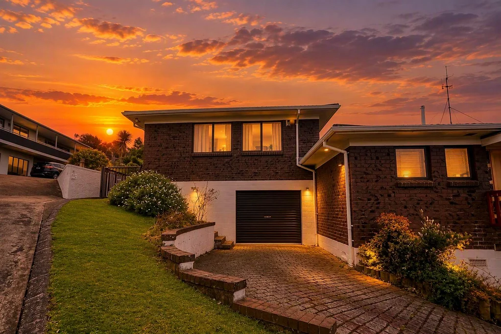 Charming 3 bedroom Home Offering Comfort and C...
