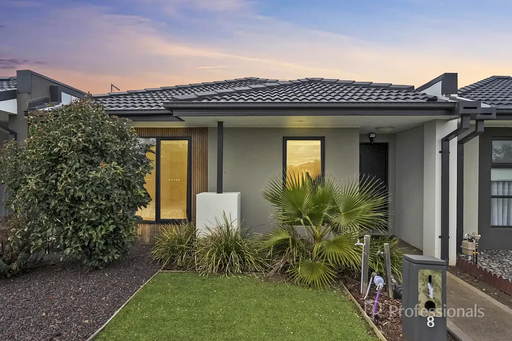 Werribee 4 Bedroom Ideal for First Home Buyers & Savvy Investors | Great Rental Return