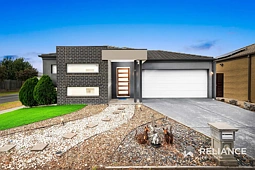 49 Seagrass Crescent, Point Cook